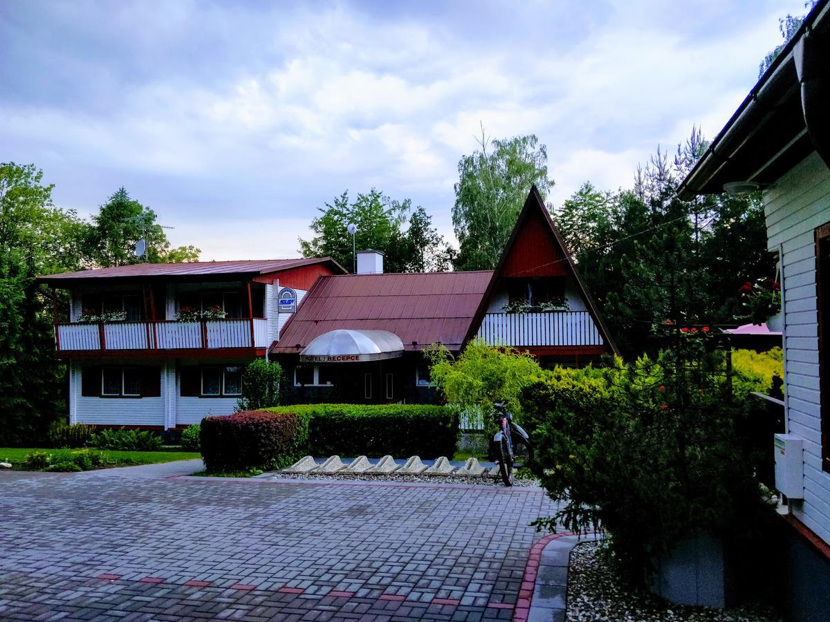 Pension Koliba Крнов Екстер'єр фото